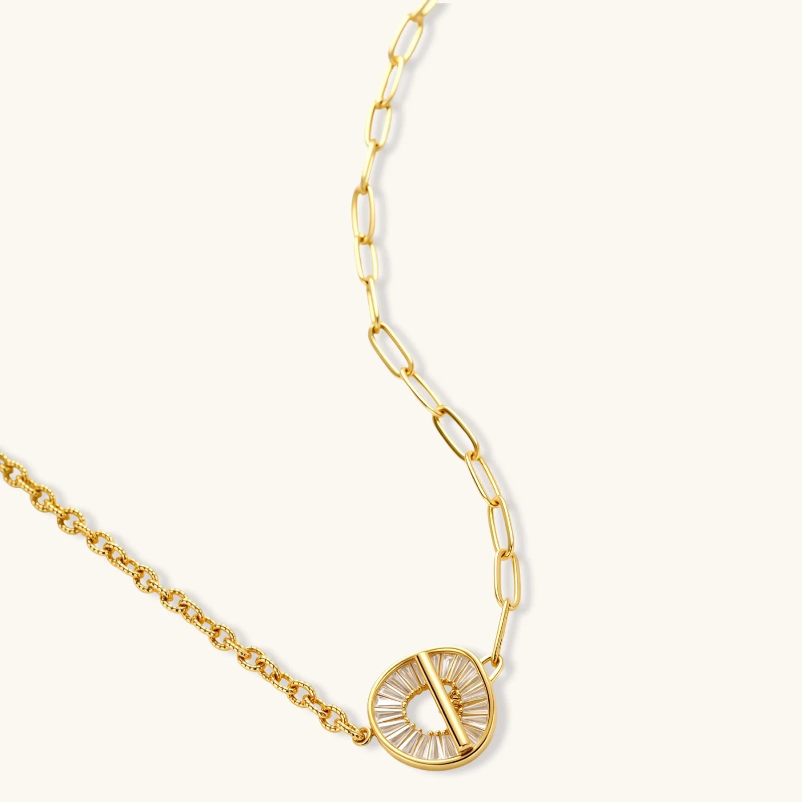 Angled view of Radiant Circle Jewellery Set by Averuna Jewellery