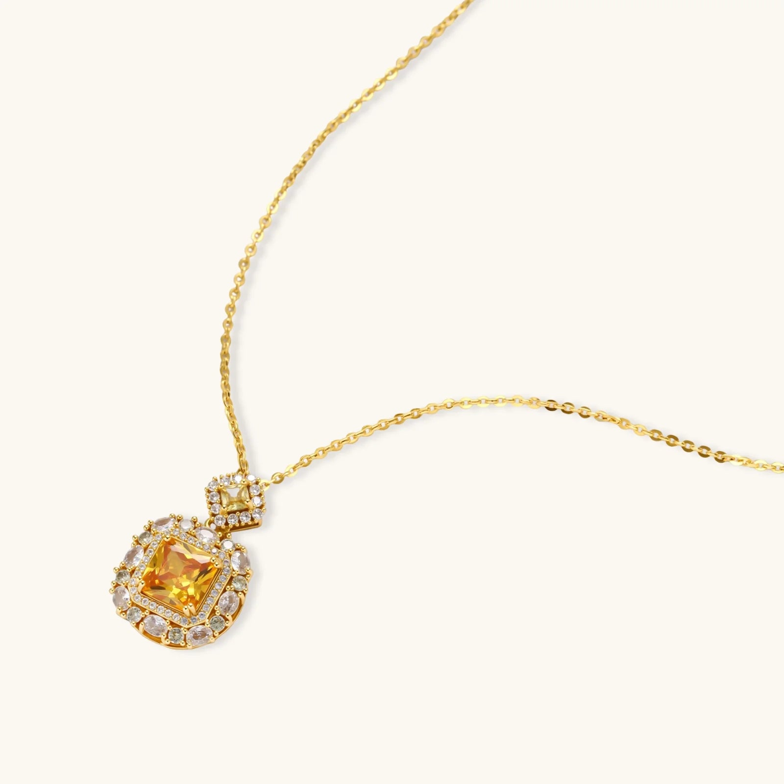 Product detail of Golden Square Luxe Jewellery Set by Averuna Jewellery