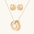 Liquid Art Pearl Jewellery Set by Averuna Jewellery