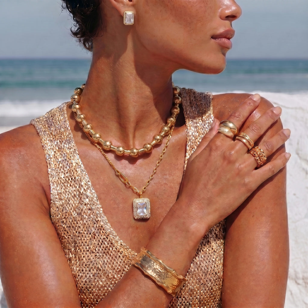 Product detail of Emerald Cut Halo Jewellery Set by Averuna Jewellery