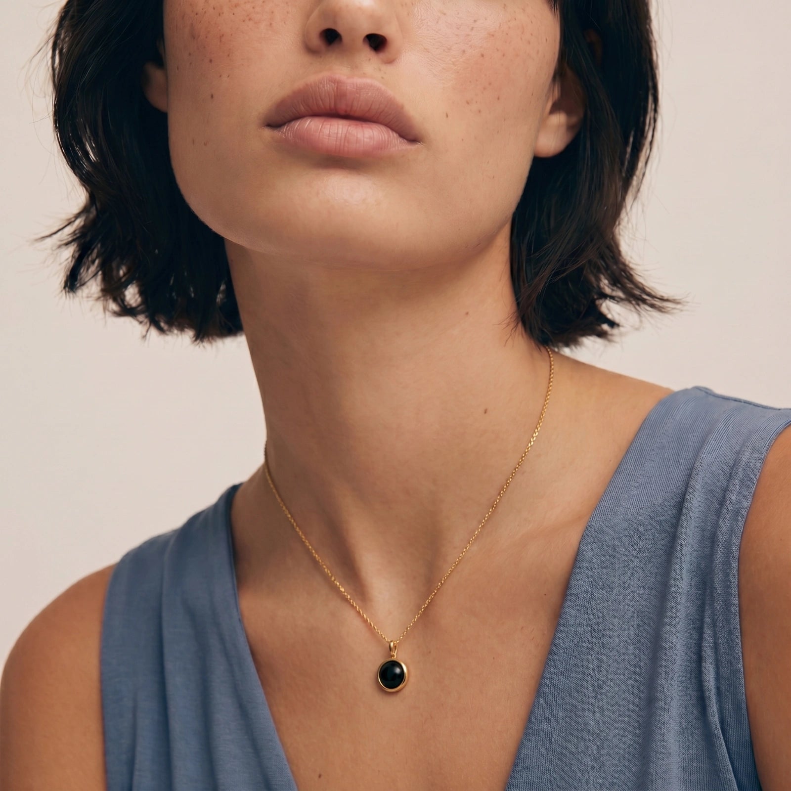 Midnight Agate Circle Necklace by Averuna Jewellery